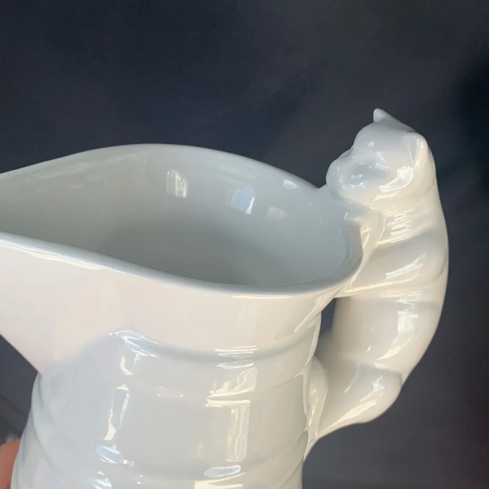 Williams Sonoma Cat Pitcher Made in Italy